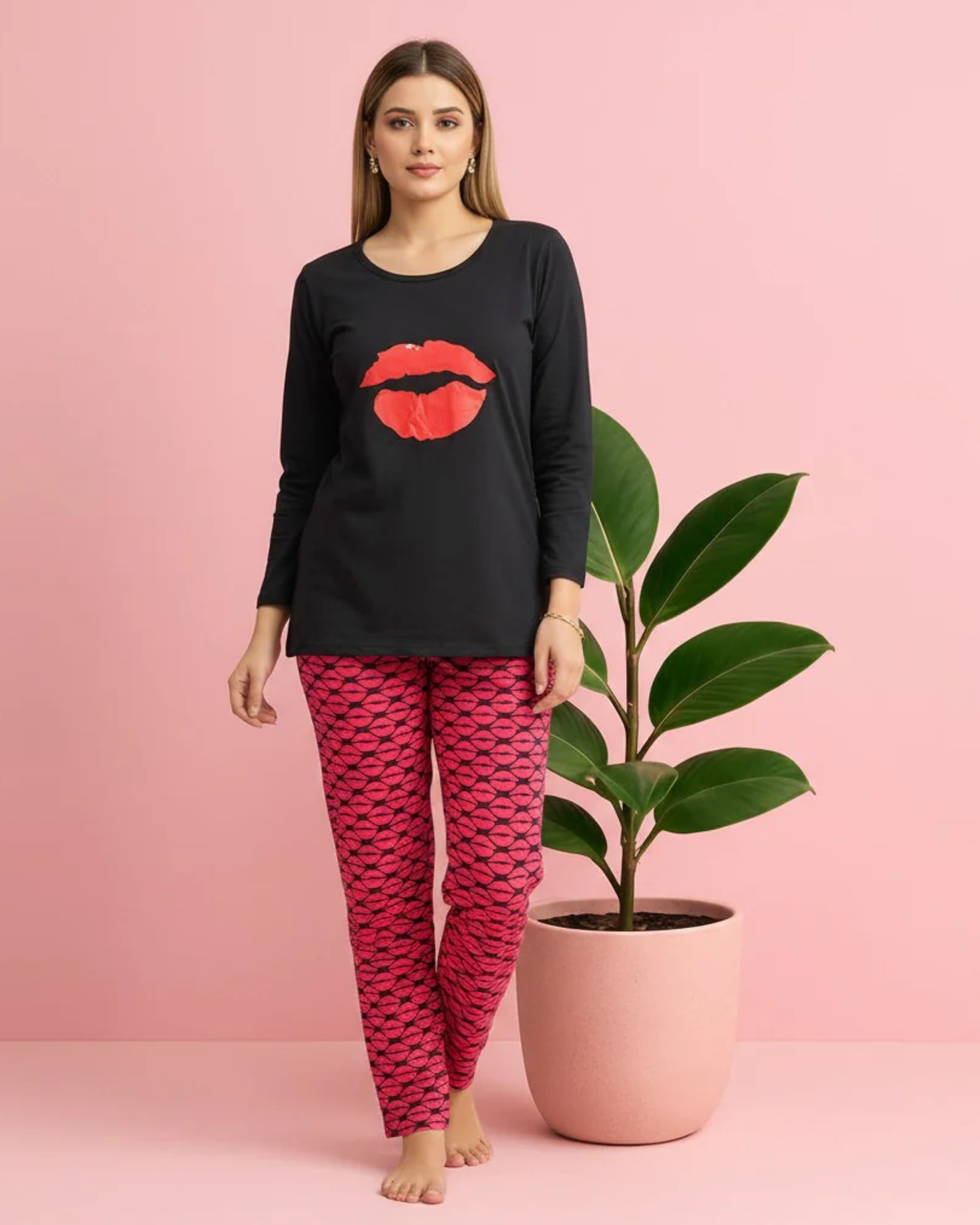 Chic Red Lips Printed Nightwear Set – Cozy Long Sleeve Shirt & Printed Pajamas