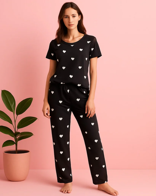 Charming White Hearts Printed Nightwear Set – Cozy Short Sleeve Top & Pajama Pants