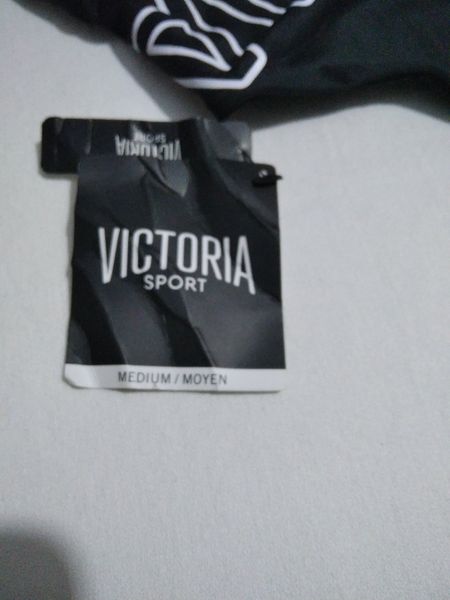 Victoria Secret Victoria Sports. SpellOut Wire Fee Bra SZ Medium Black White