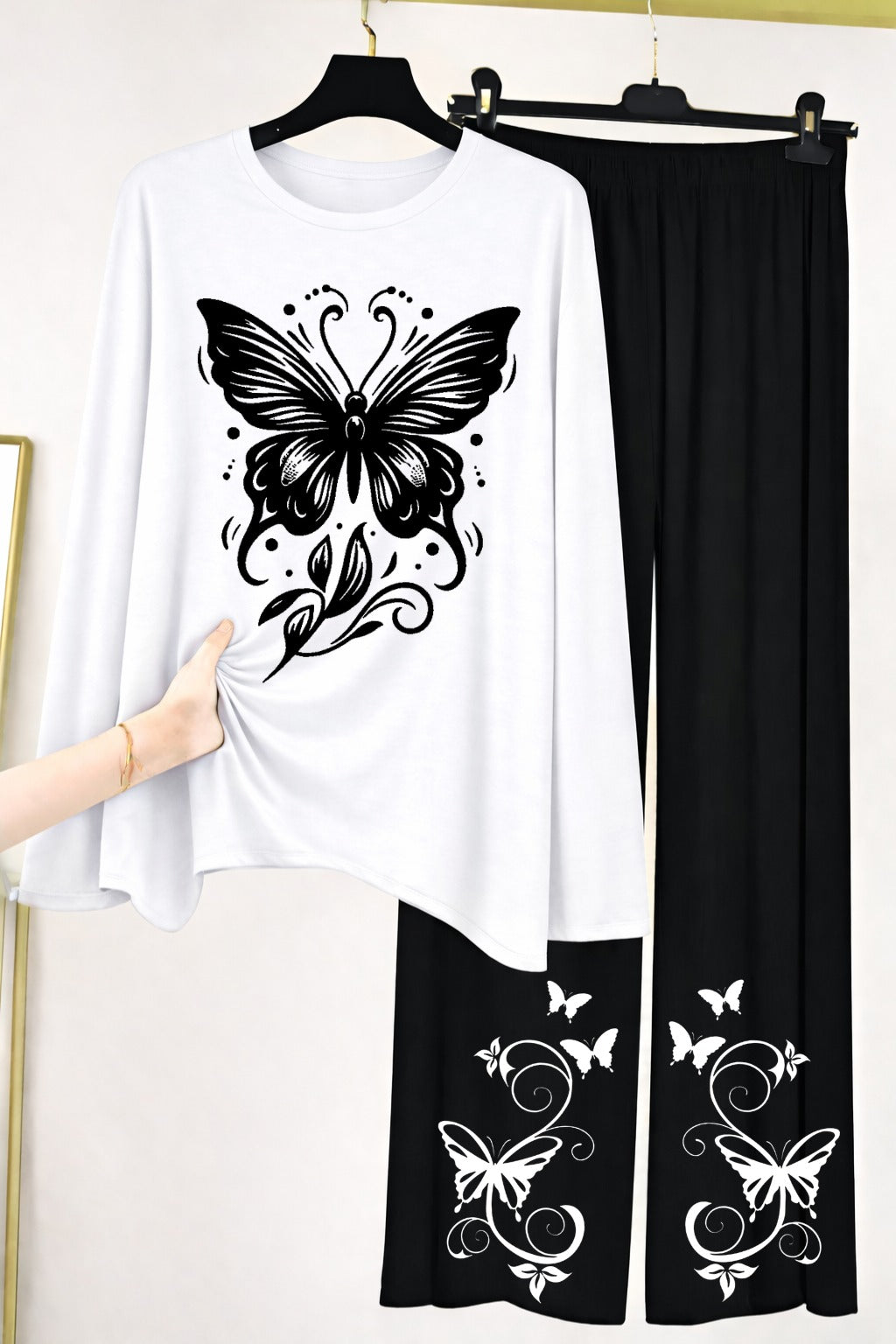 Butterfly Graphic Long-Sleeve Top & Wide-Leg Lounge Pants Set