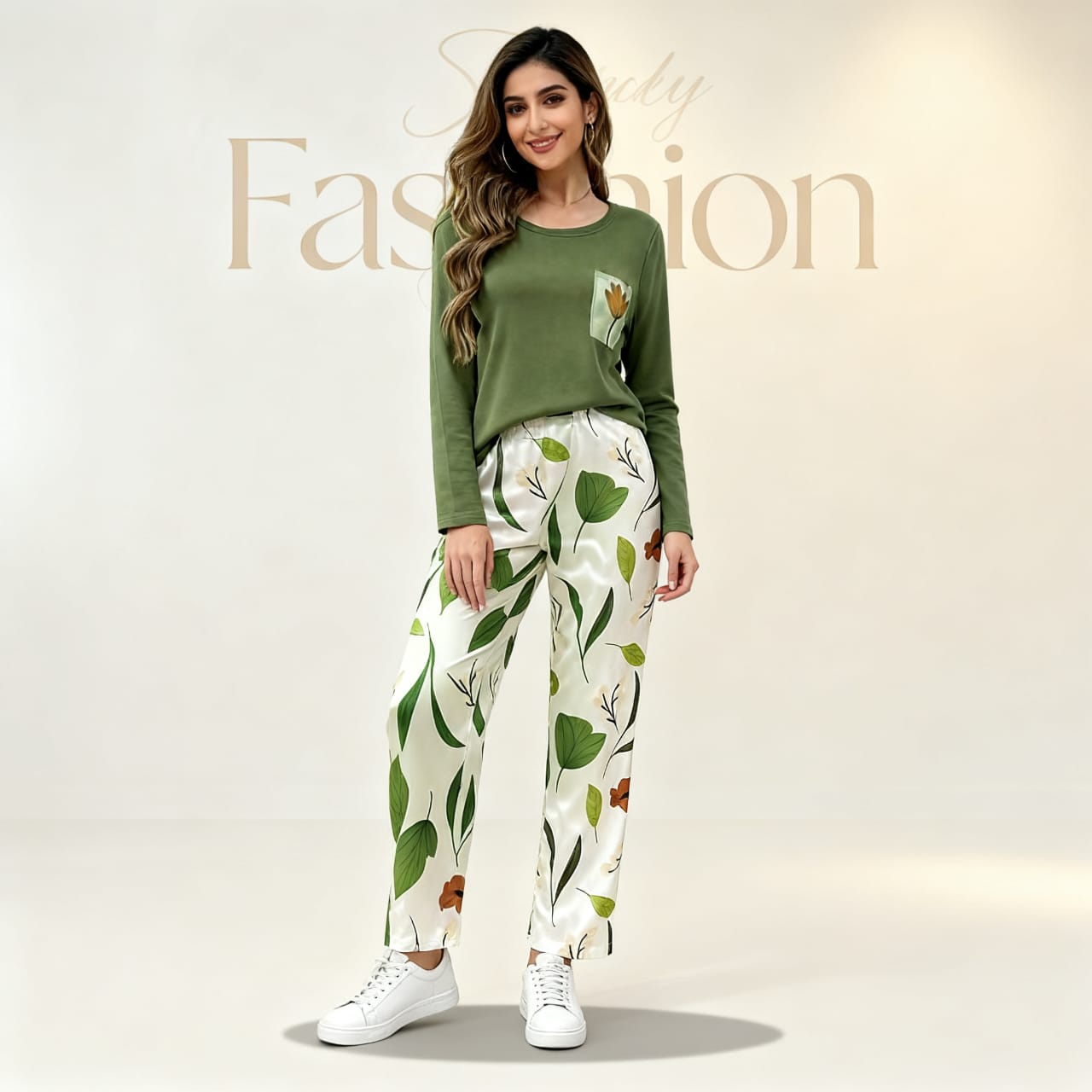 Blossom Comfort: Women's Floral Print Pajama Set with Contrast Pocket Detail