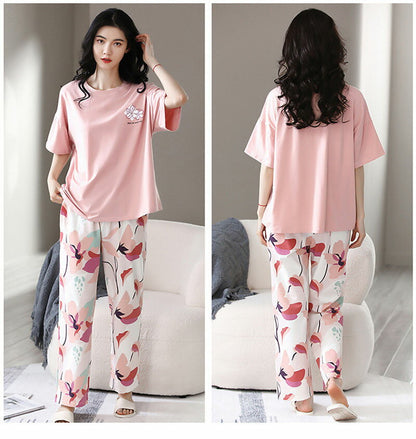 Blossom Comfort: Women's Floral Print Pajama Set with Contrast Pocket Detail