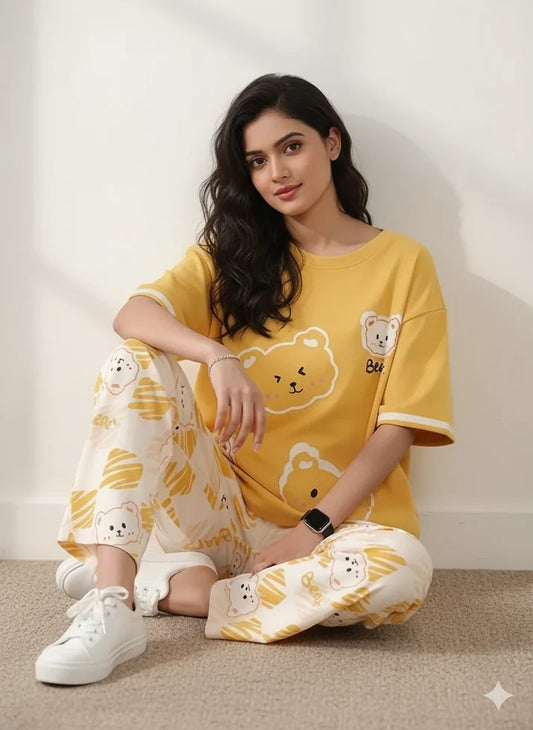Cute Bear Vibrant Yellow Women's 2-Piece Nightwear Set