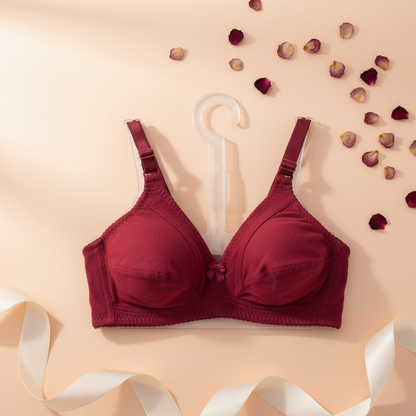 Close-up of comfortable cotton-fabric padded bra for ladies in Karachi.