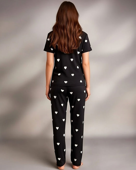 Charming White Hearts Printed Nightwear Set – Cozy Short Sleeve Top & Pajama Pants