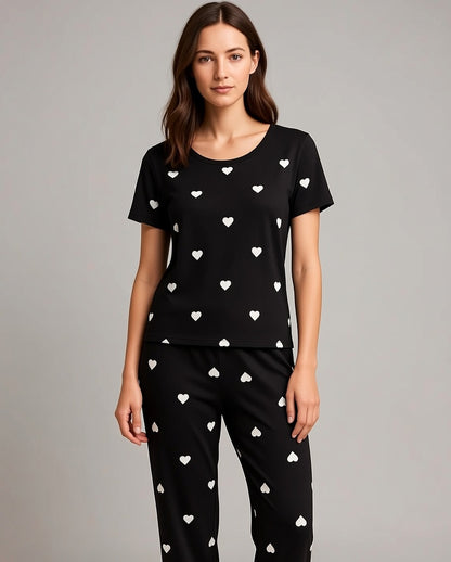 Charming White Hearts Printed Nightwear Set – Cozy Short Sleeve Top & Pajama Pants